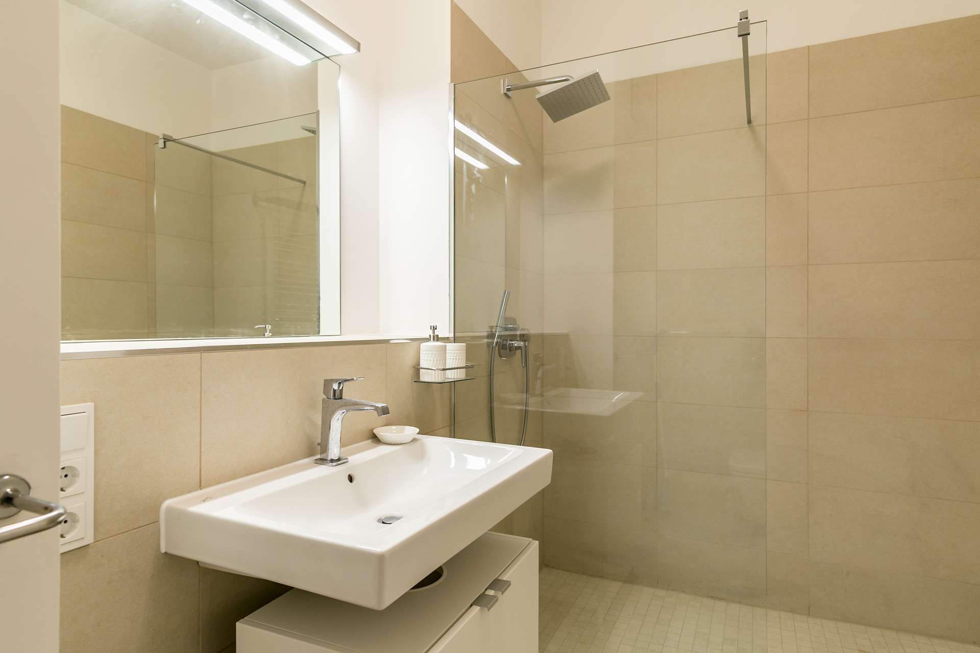 0249 HighPark WE054-013