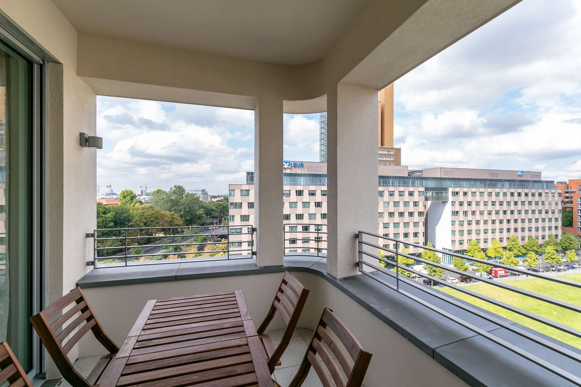 0251 HighPark WE 062-003